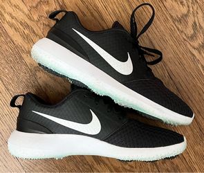 WOMENS NIKE GOLF SHOES