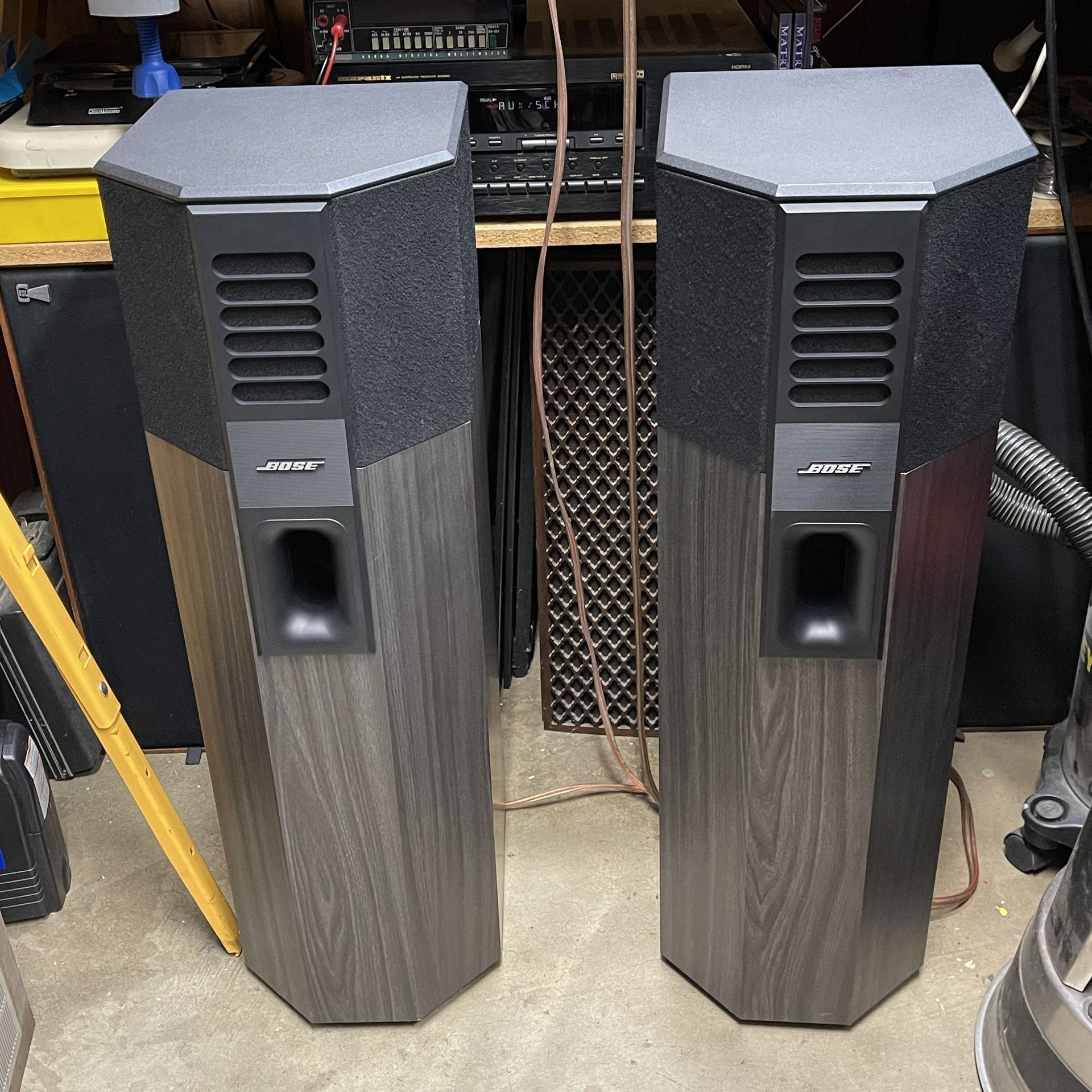 Bose 701 Direct/Reflecting Speakers Black for Sale in Los Angeles, CA
