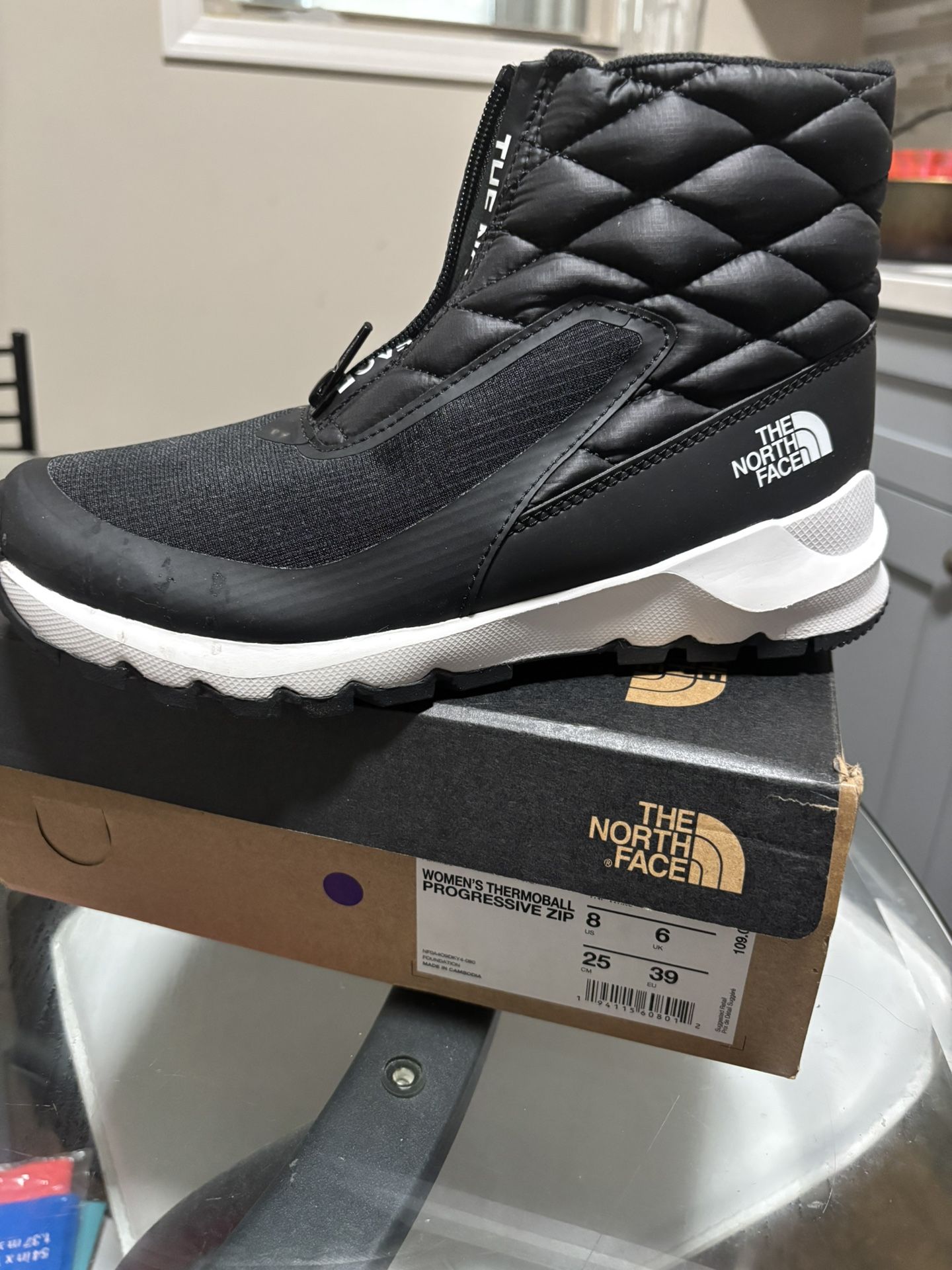 Women’s Northface Boots