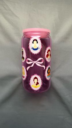Faces of Disney Princess’s 16 oz Glass Cup