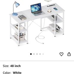 Small Desk For Home Office / Kids Study