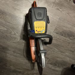 Husqvarna K770 concrete saw