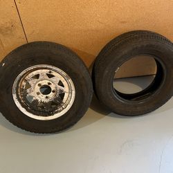 4 Trailer tires With One Rim