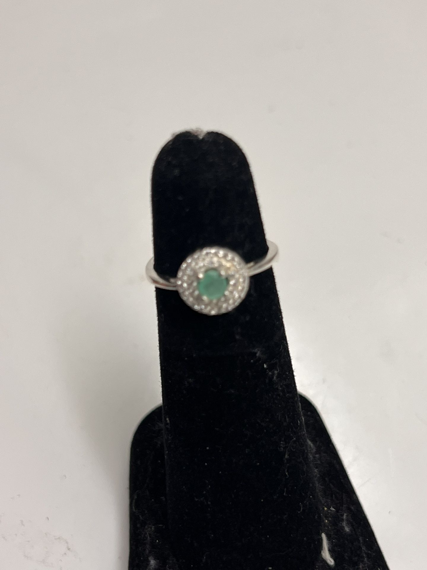 Natural Colombian Emerald.women ring