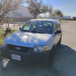 2007 Ford Escape 