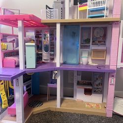 Barbie Dream House