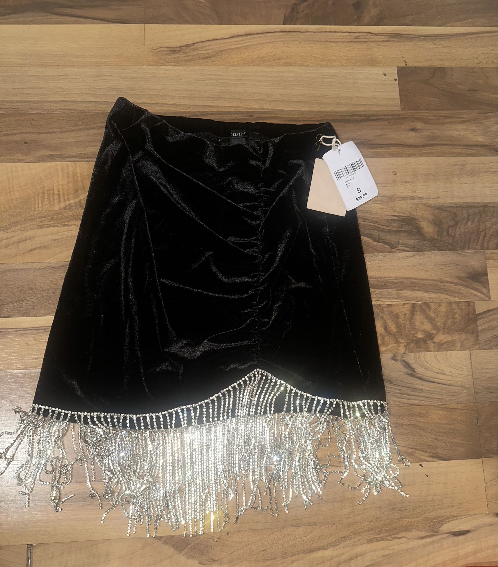 Black velvet mini skirt with silver fringe #glamour