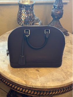 Louis Vuitton Alma PM Dark Brown Epi Leather w/ Strap NEVER USED
