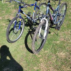 2 26" Huffy Bikes (recently serviced with shifter) 65$ each