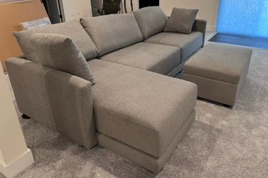 Crate and Barrel 3 piece