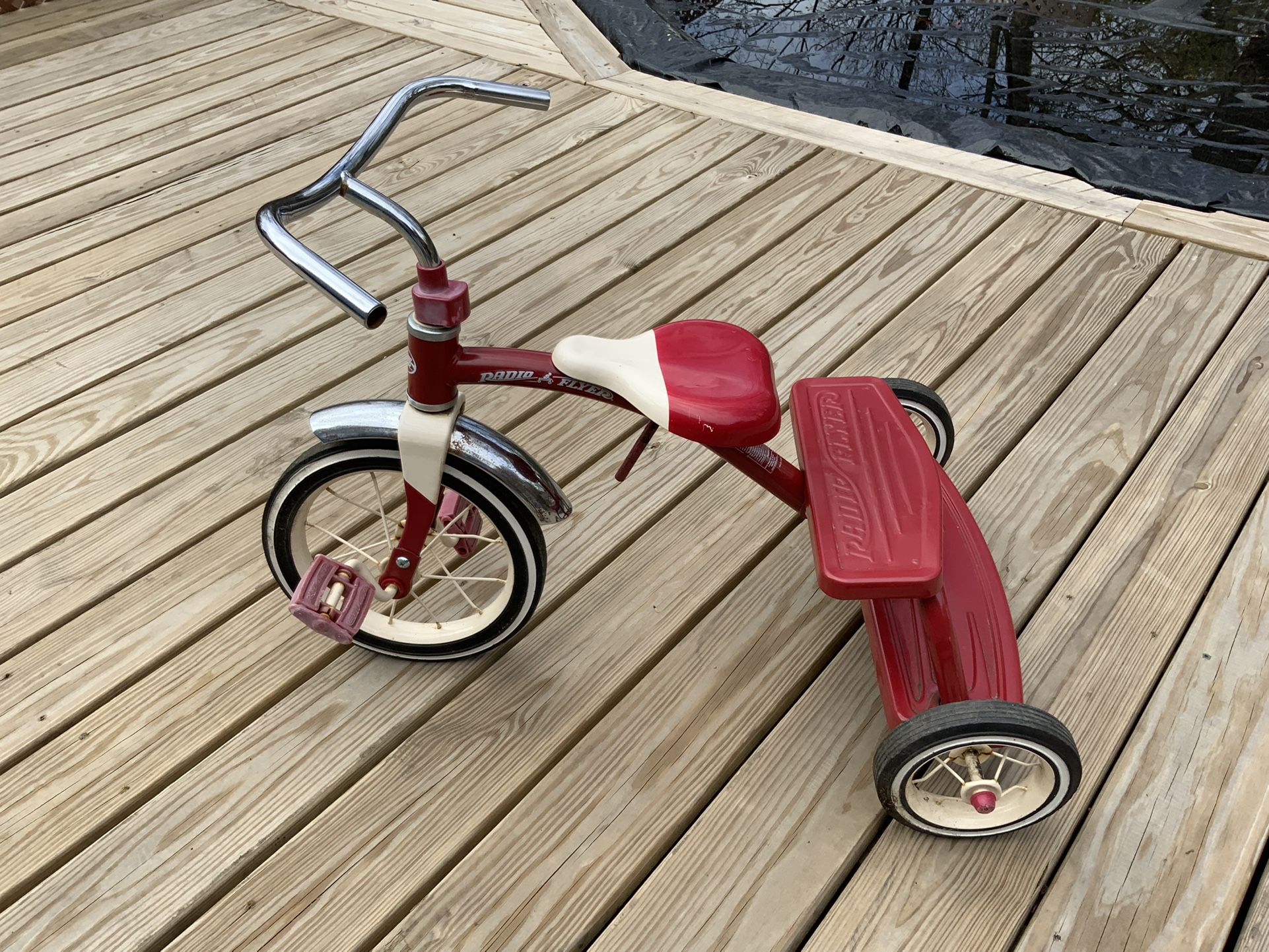 radio flyer tricycle price