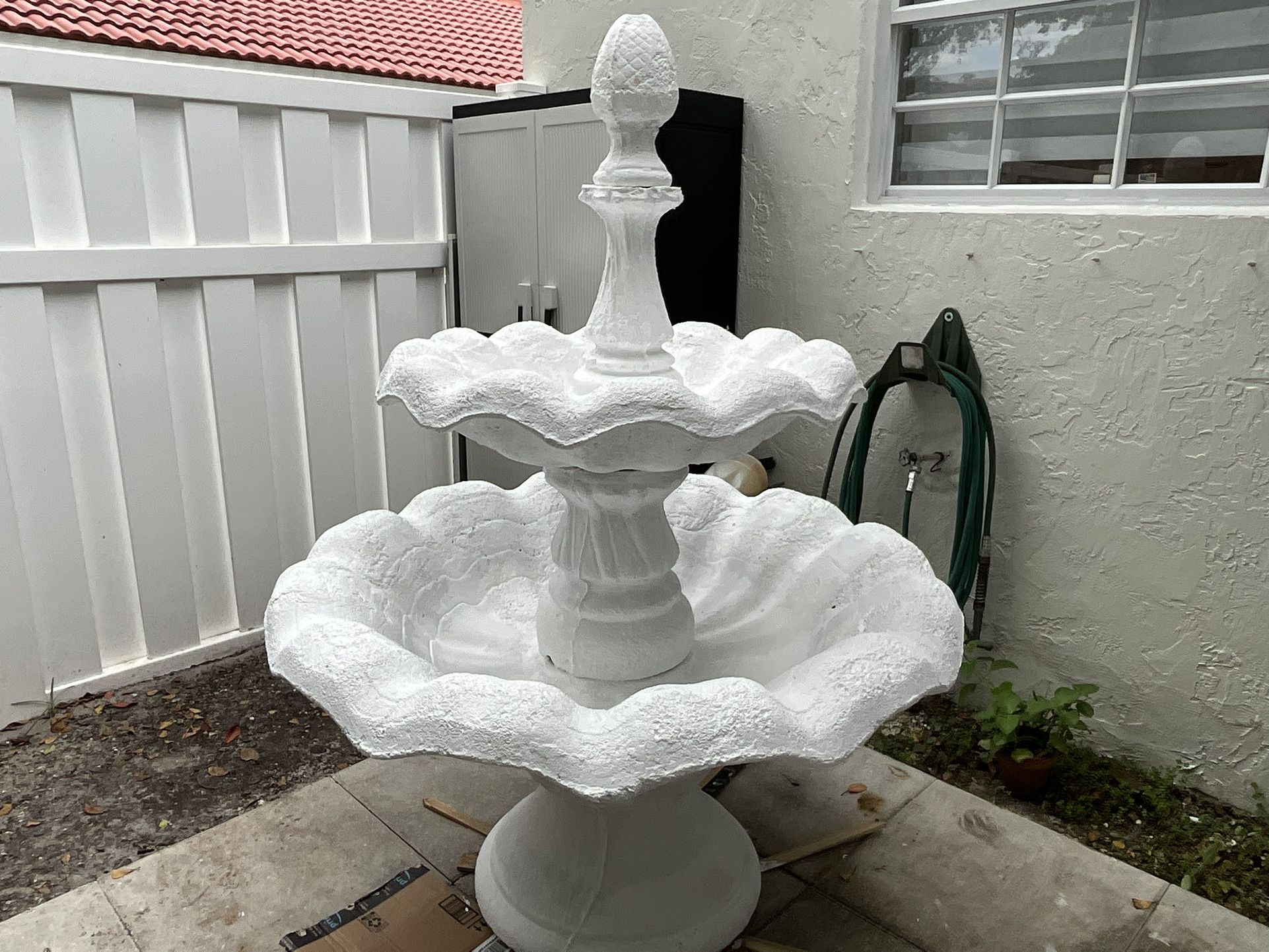 Two Tier Garden Decorative Water Fountain
