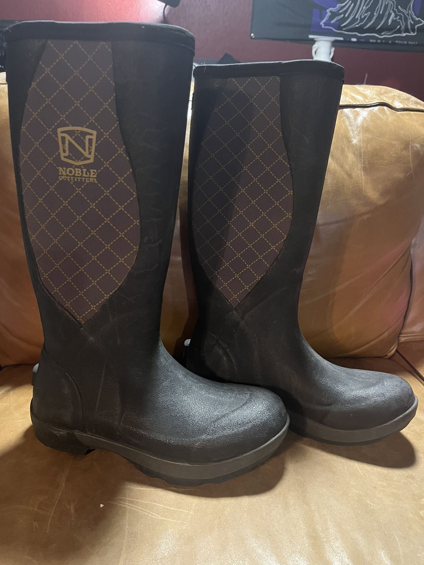 Noble outfitters hot sale ladies muds