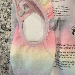 Free women’s ballet Shoes Size 5