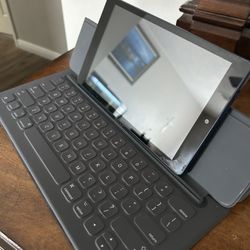 iPad Pro Smart Keyboard (for 12.9in iPad Pro)