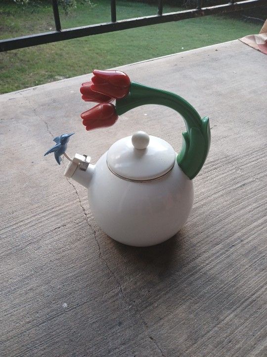 Tea Pot