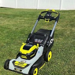 RYOBI 40V Combo -40V Lawnmower 21-inch Whisper Series tech -40V 15-in Expand-It String Trimmer