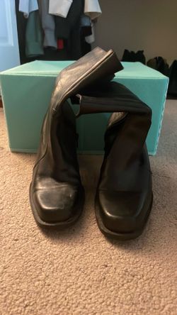 Women’s Leather Boots - Black with Zipper - Size 7 1/2