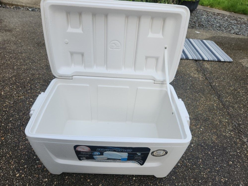 Igloo 48 Qt Ice Chest