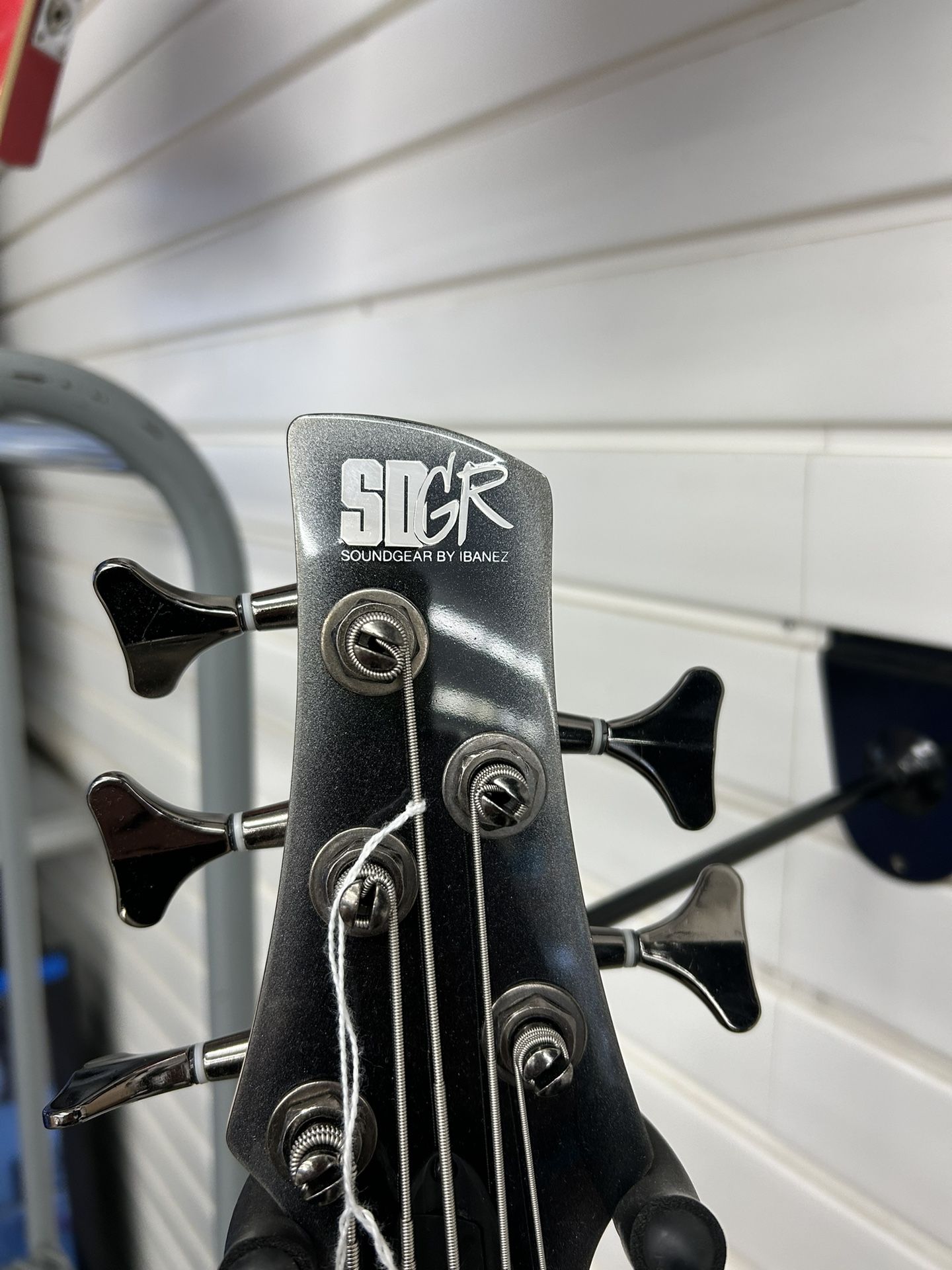 SDGR” Soundgear By Ibanez Electric Bass (With Soft Case)