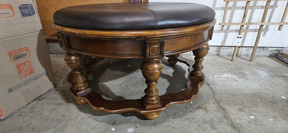 Leather Ottoman/coffee Table