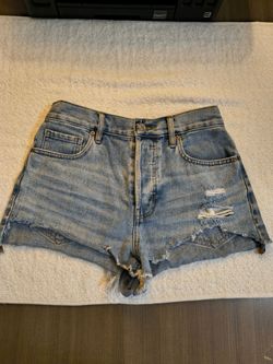 PACSUN HIGH-WAIST DISTRESSED DENIM JEANS (WOMAN'S SIZE 26) $20