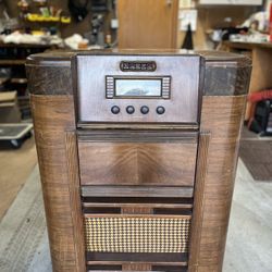 Vintage Motorola Console Radio