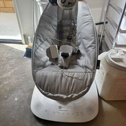 4moms Mamaroo Multi-motion Baby Swing