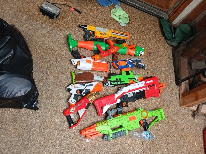 Nerf Guns