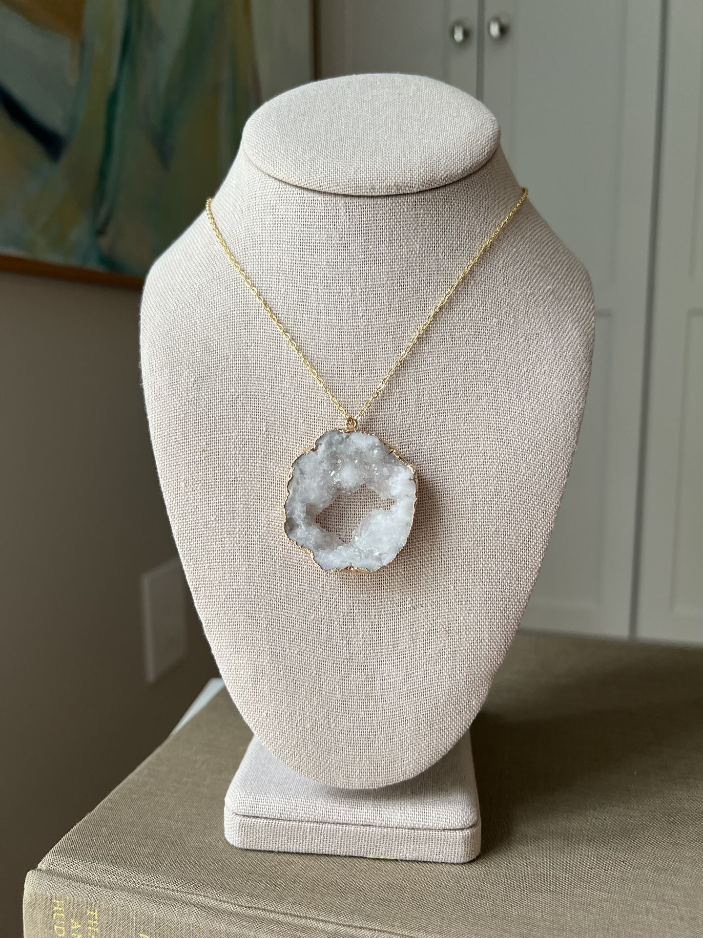 Pendant Druzy Necklace ( firm on price )