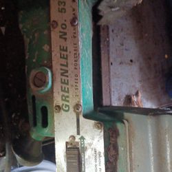 Green lee band saw.