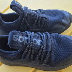 Boys Adidas Shoes Size 1