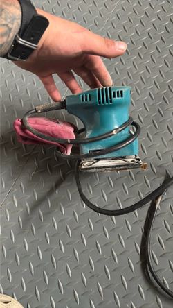 Makita sander