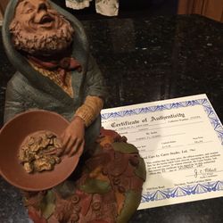 Eureka, Gold Finding Gnome, Cairn Collectible