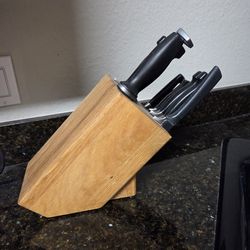 Zwilling J.A. Henckels Knife Block Set