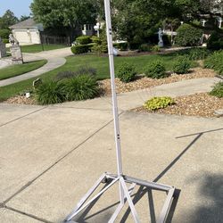 Rolling Metal Bike Rack