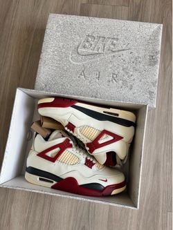 Size 9.5 men jordan 3 retro