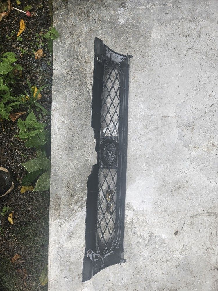 01 Subaru Impreza 2.5 Rs Grille