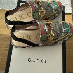 Kids Gucci Shoes 