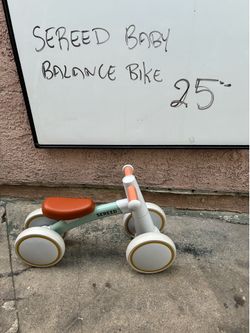 Baby balance bike