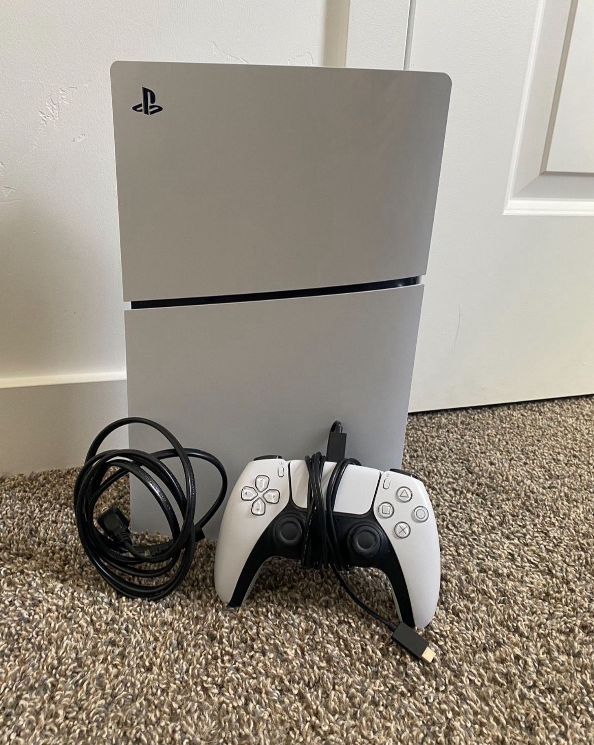 Ps5 Slim Digital Version Like New All Cords