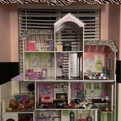 Dollhouse