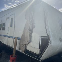 26’ Foot Project Trailer/Camper/RV With No Title 