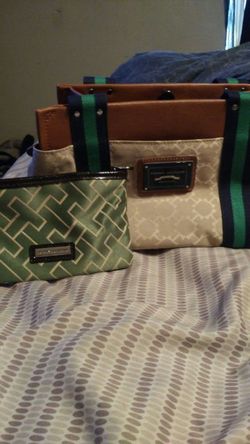 Tommy Hilfiger bag with wallet like new