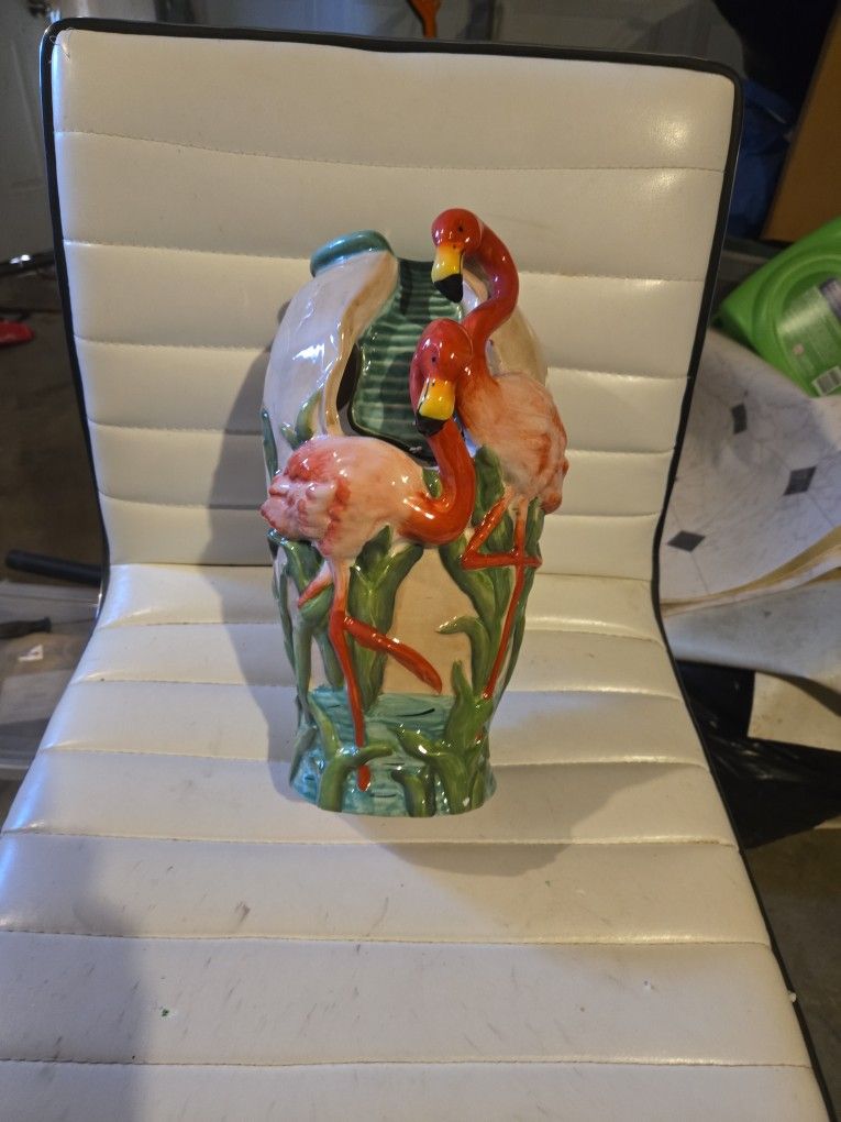 Pink Flamingo Tabletop Fountain