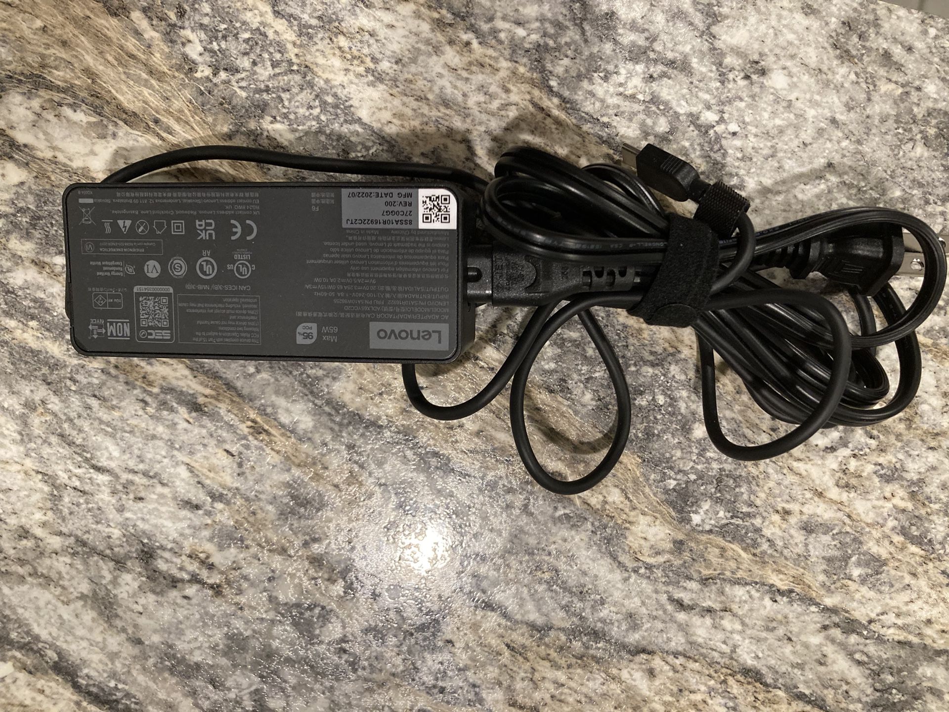 Lenovo 65W Standard AC Adapter USB-Type C