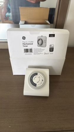 Plug in 2 outlet timer