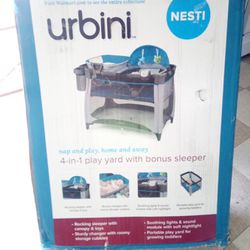Nap and play, home and away! The 4-in-1 Urbini Nesti Play Yard