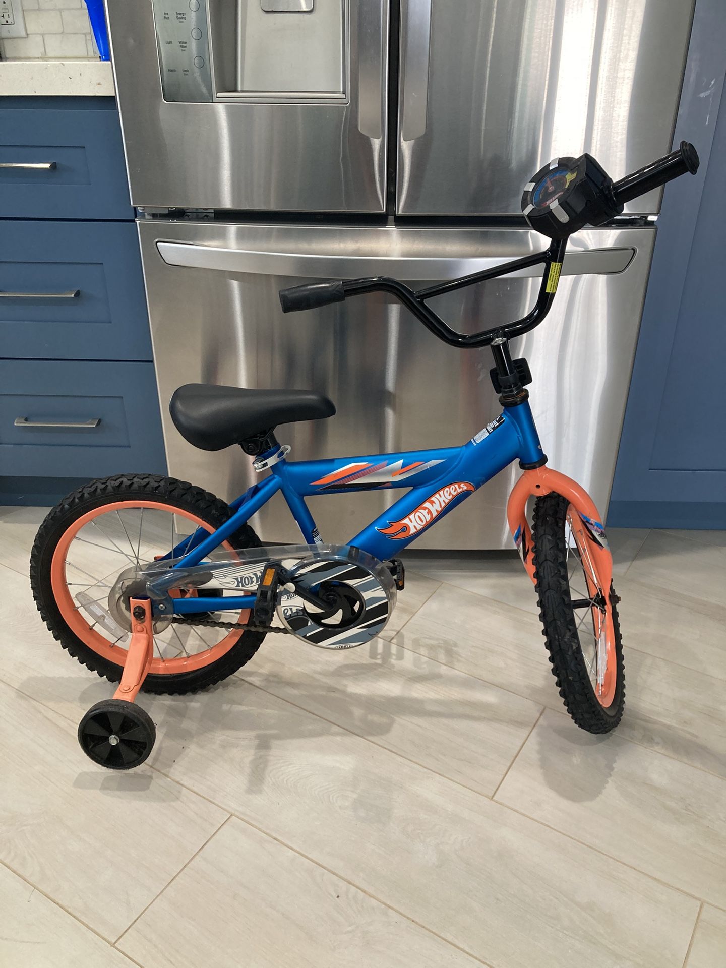 Hot Wheels 16” BMX Children’s Bike