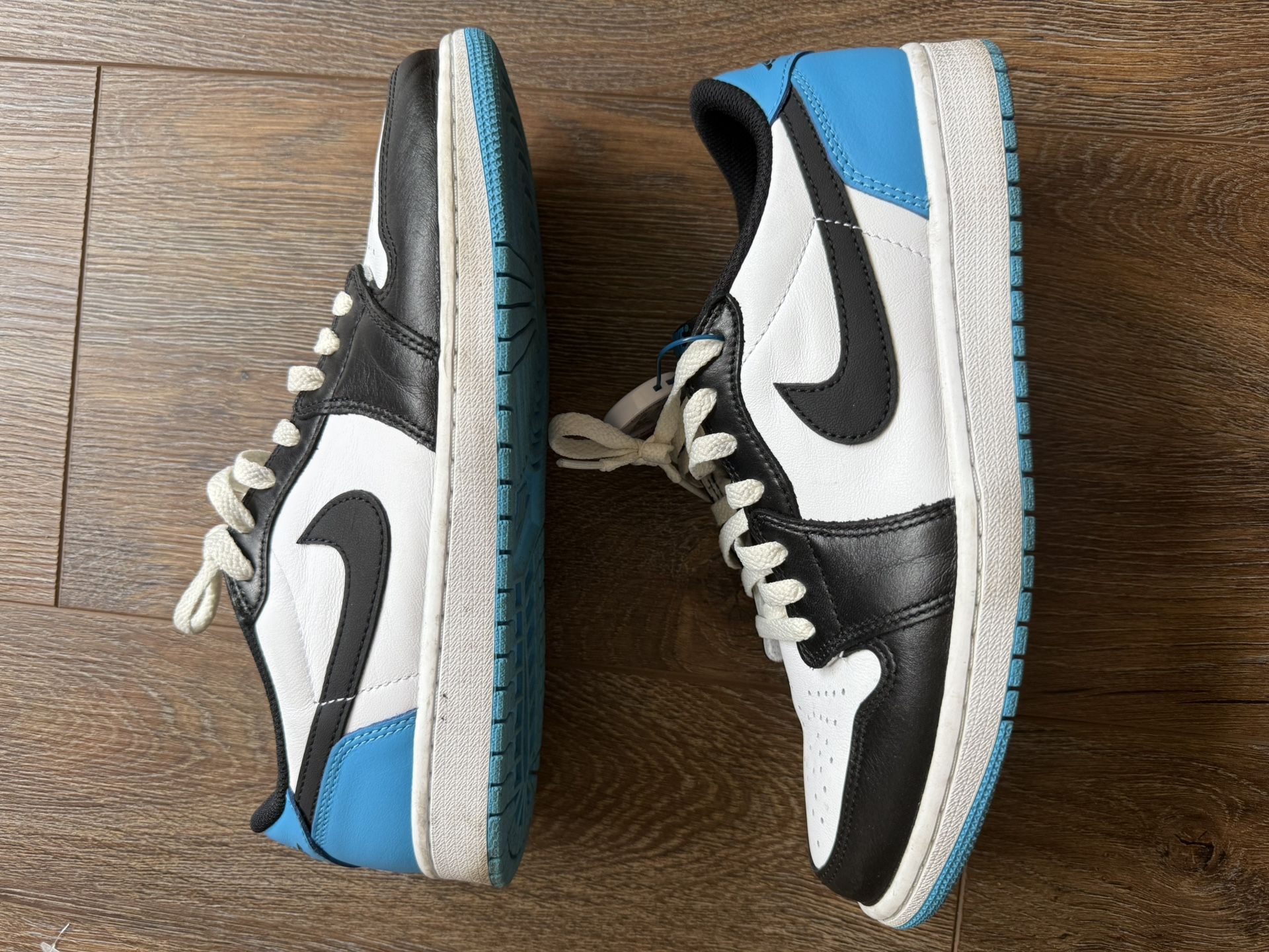 Nike Air Jordan 1 Retro Low OG Size 10 Powder Blue Used